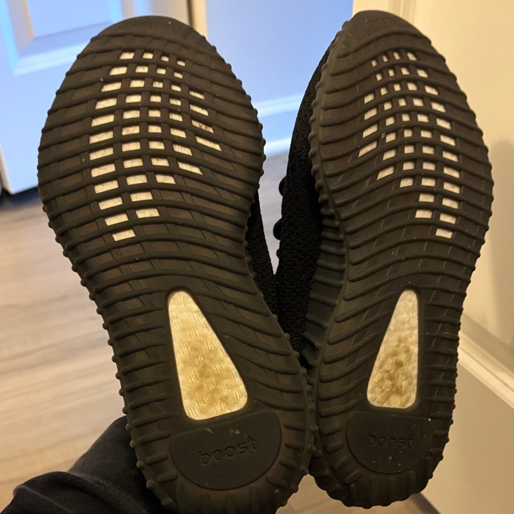 Yeezy Black and Blue Athletic Shoes - Picture 4 of 6